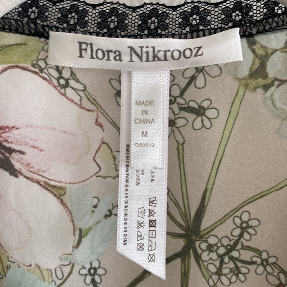 Flora Nikrooz Flora Sheer Robe - Picture 2 of 4